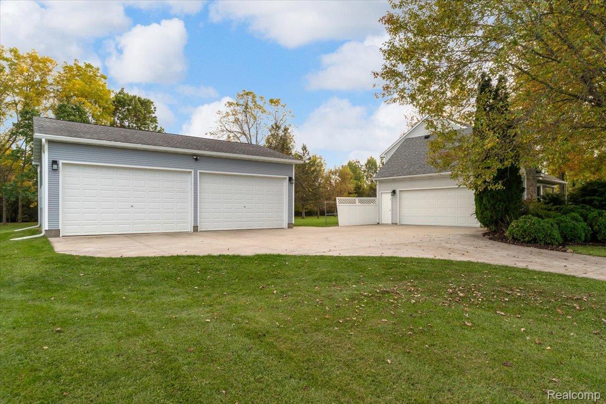 12556 Harvest Drive