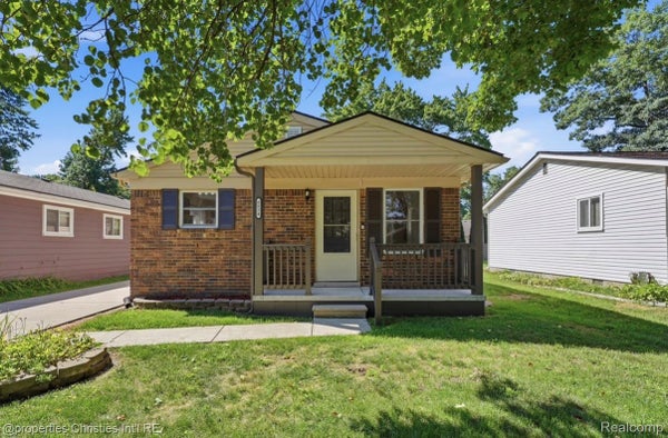 8834 JANIS ST, SHELBY TOWNSHIP, MI 48317 - Image a0d6be827ffb1549ae0aa8249bc401c8/2365223620