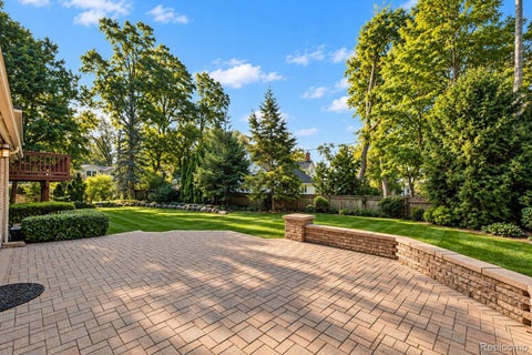 Tiny photo for 2564 Charel Court, West Bloomfield Charter Township, MI 48324 (MLS # 20261084648)