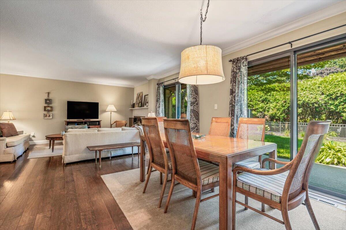 2727 S Lakeshore Drive G27