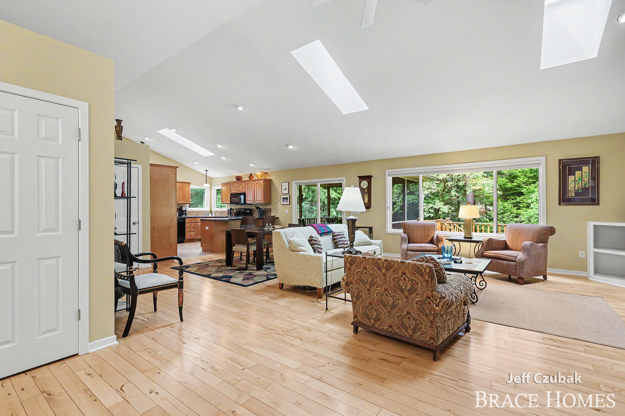 2336 Forest Trail Circle