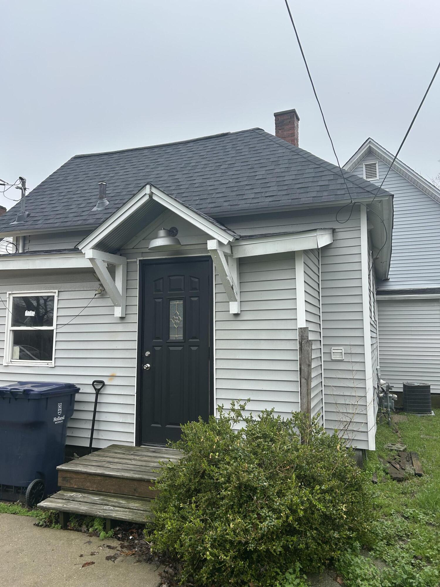 45 E 18th Street