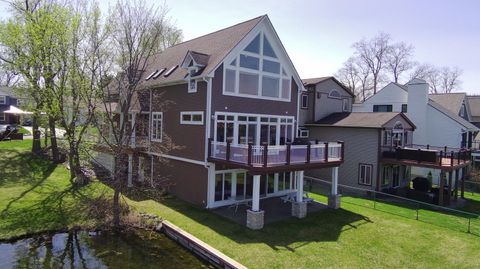 8282 Cascade Street Oakland Charter Township Oakland MI 48382