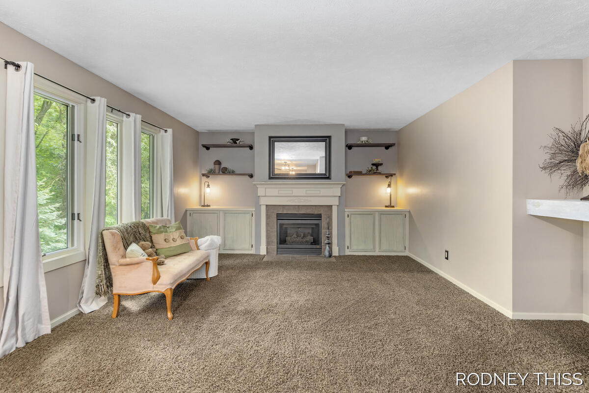 11576 Spruceview Drive