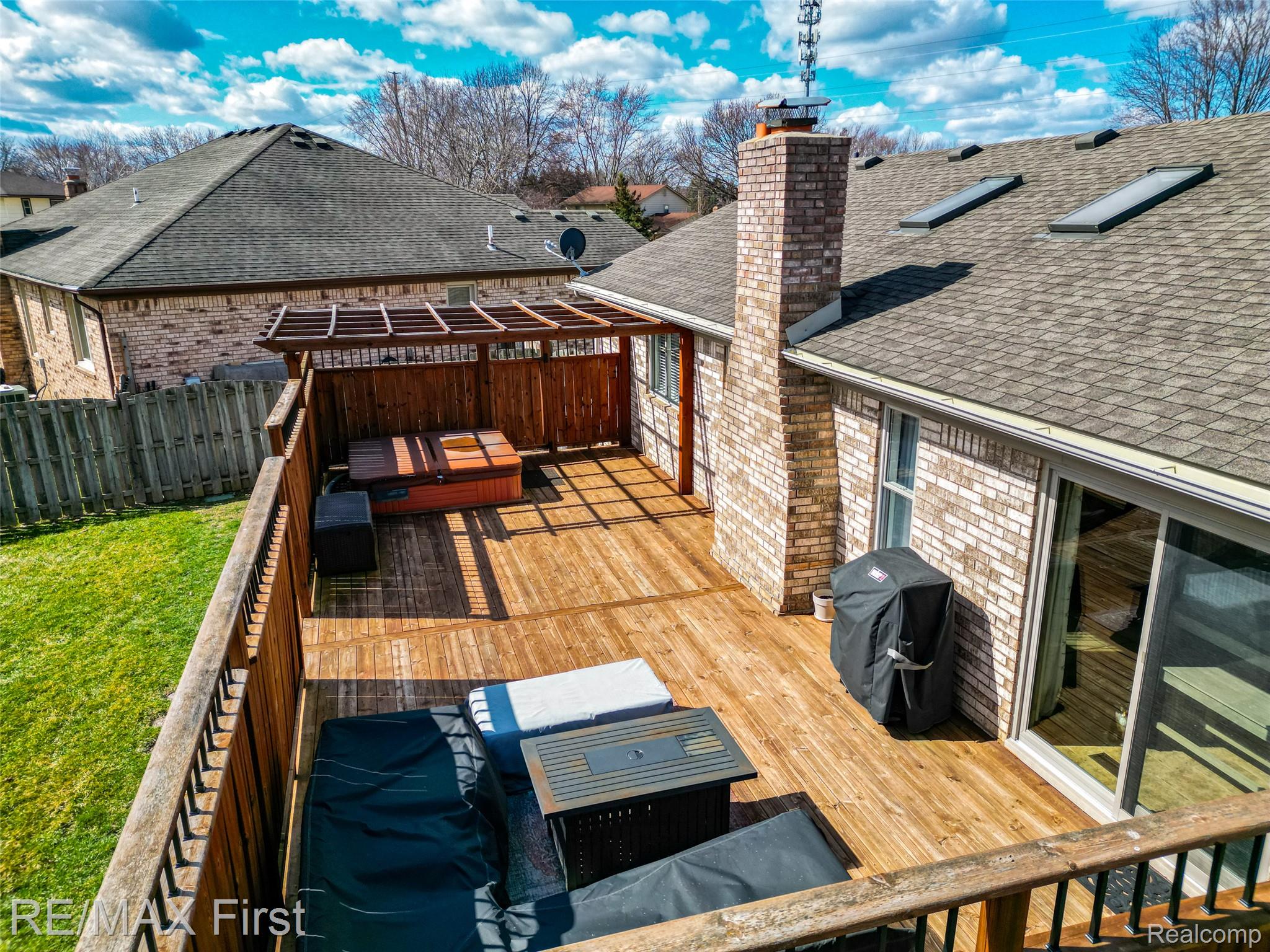 46788 Peach Grove Avenue