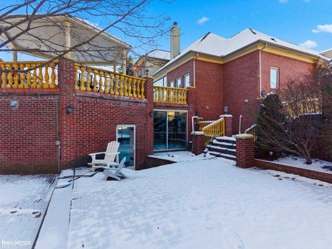 Tiny photo for 53792 Dominique Court, Shelby Charter Township, MI 48315 (MLS # 58050196396)