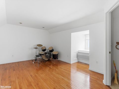 Tiny photo for 53792 Dominique Court, Shelby Charter Township, MI 48315 (MLS # 58050196396)