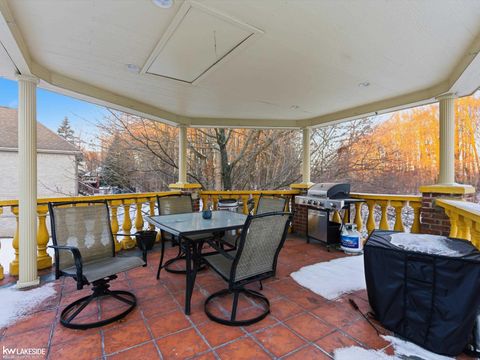 Tiny photo for 53792 Dominique Court, Shelby Charter Township, MI 48315 (MLS # 58050196396)