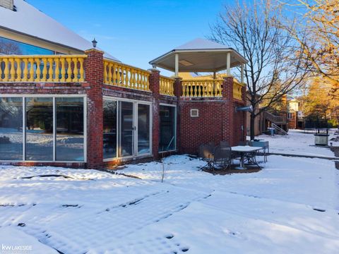 Tiny photo for 53792 Dominique Court, Shelby Charter Township, MI 48315 (MLS # 58050196396)