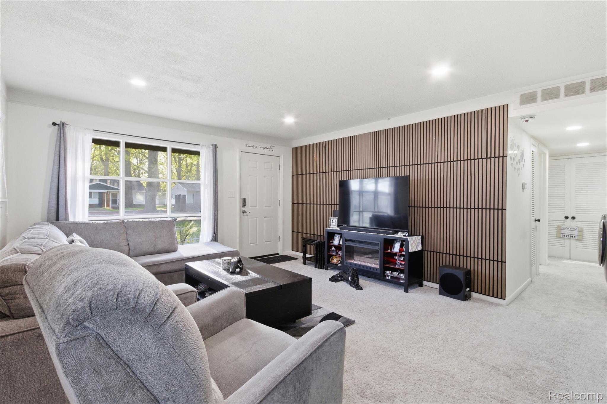 28032 FAIRFAX Street