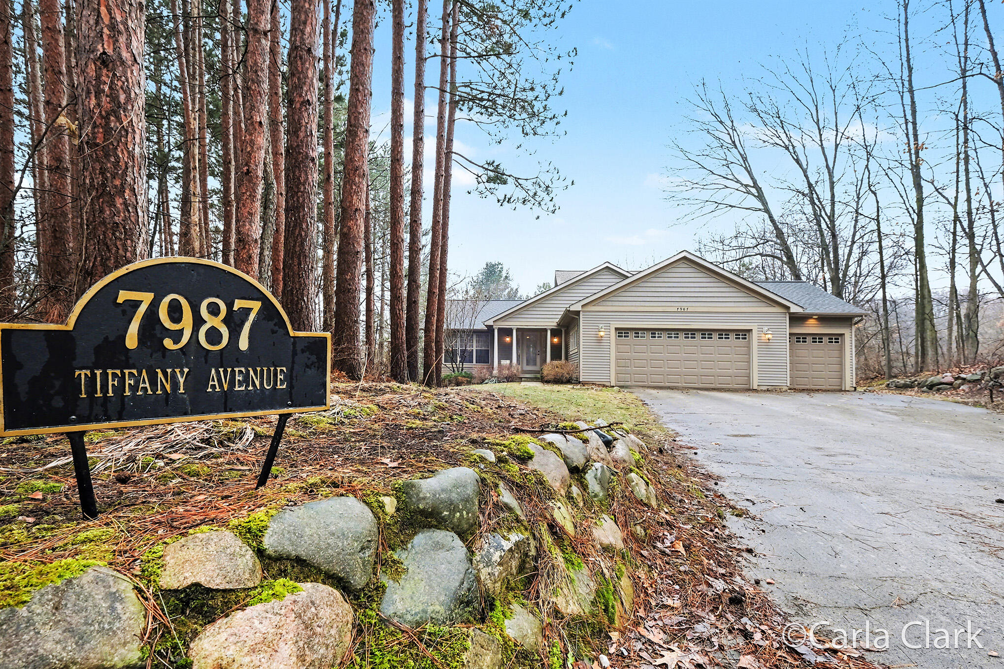 7987 Tiffany Avenue NE
