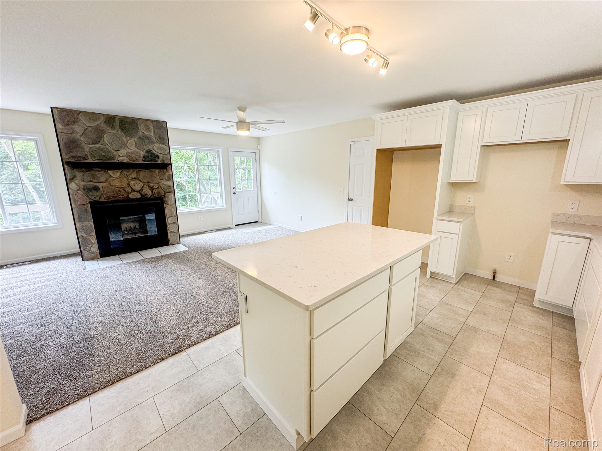 5323 Miller Road