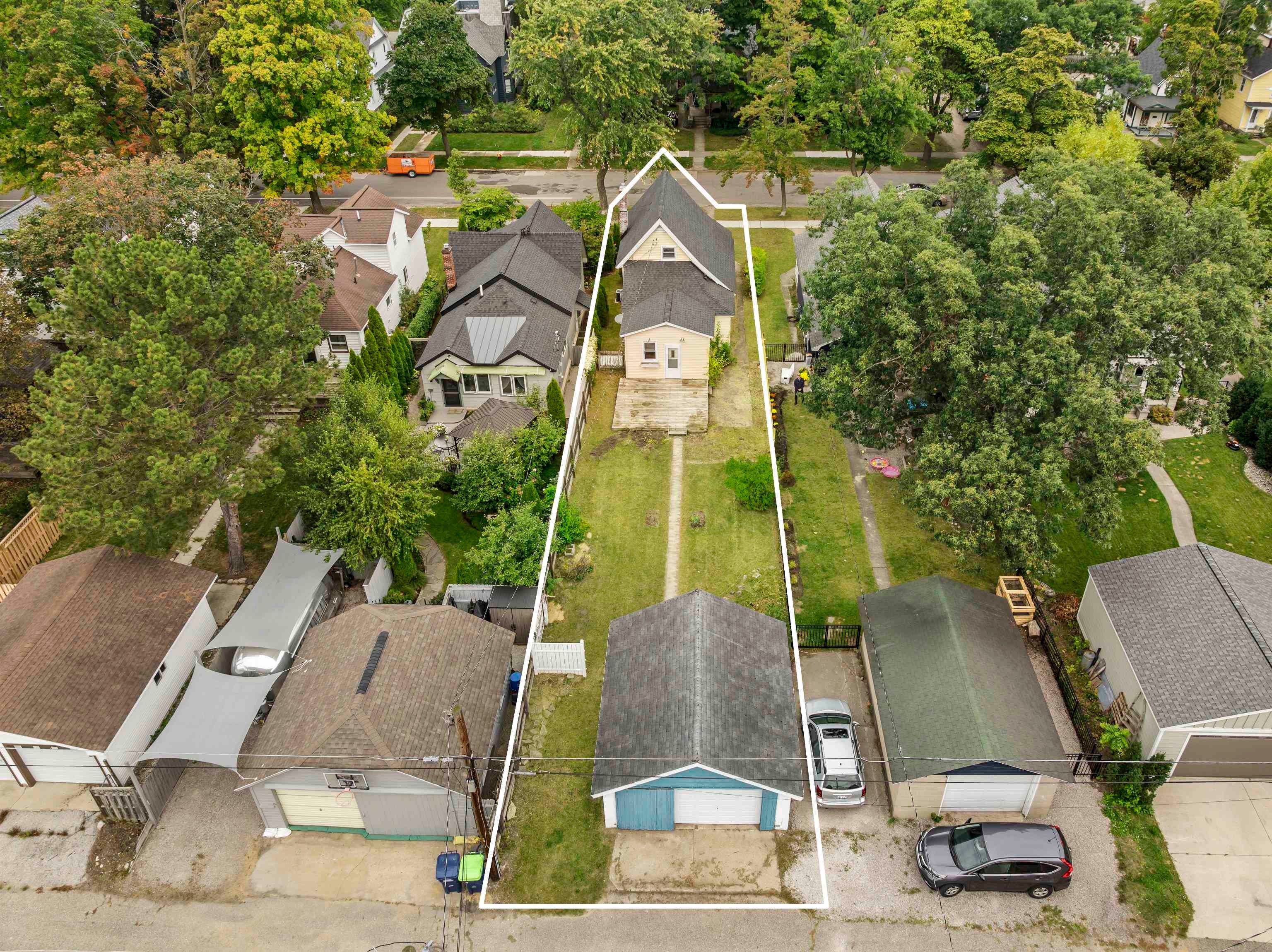242 E Tenth Street