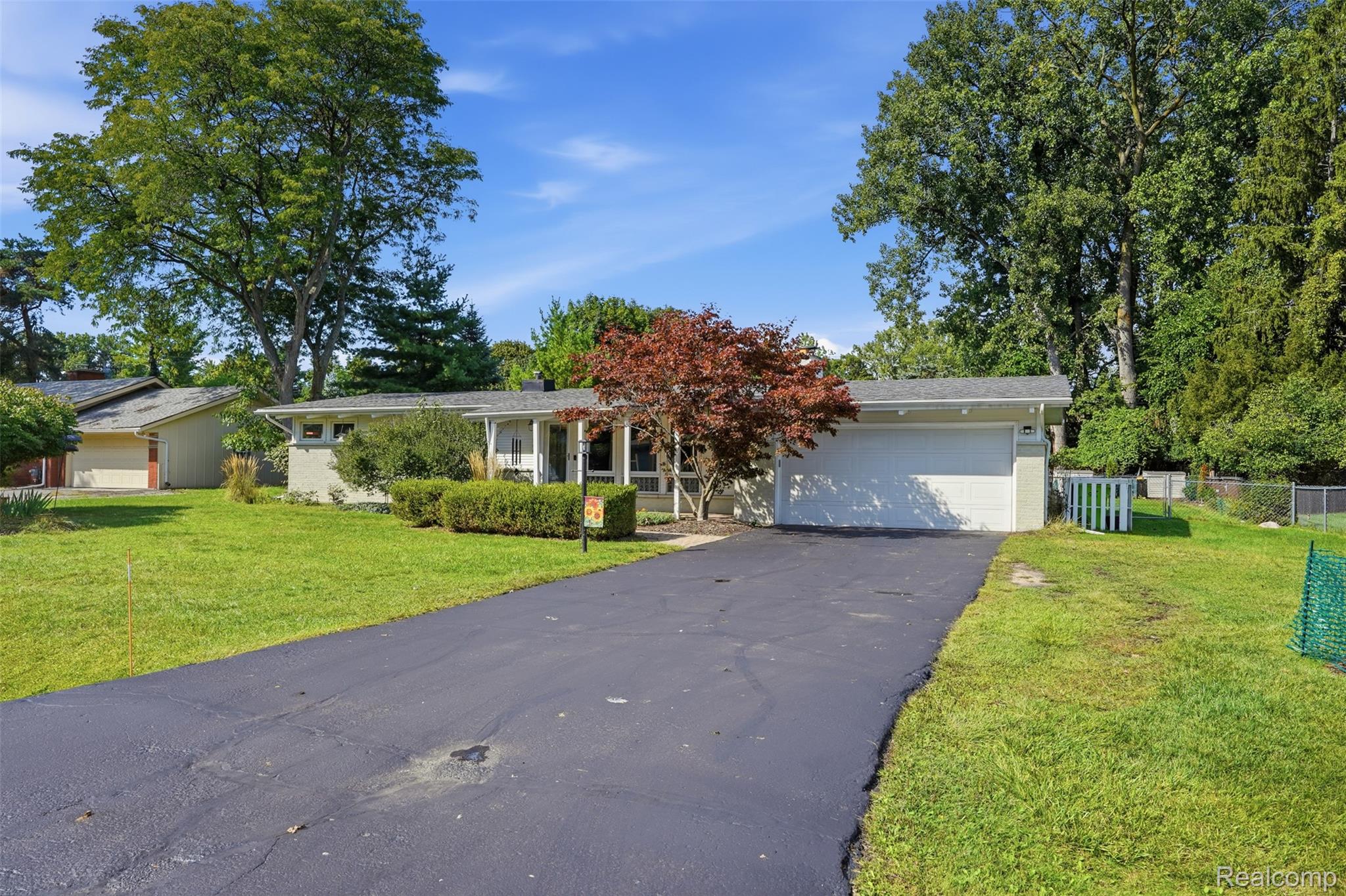 2644 Saint Joseph