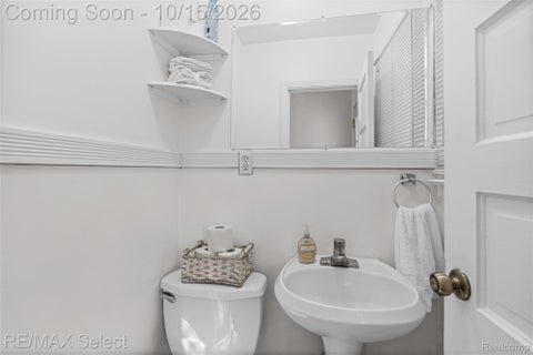 Tiny photo for 2138 E Schumacher Avenue, Burton City, MI 48529 (MLS # 20261083022)