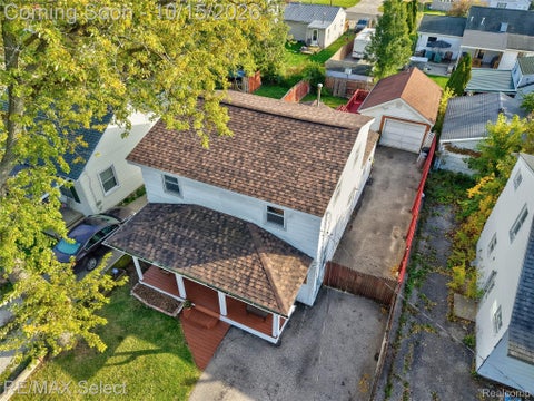 Tiny photo for 2138 E Schumacher Avenue, Burton City, MI 48529 (MLS # 20261083022)