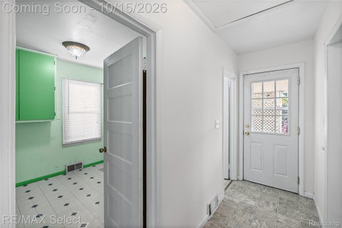 Tiny photo for 2138 E Schumacher Avenue, Burton City, MI 48529 (MLS # 20261083022)