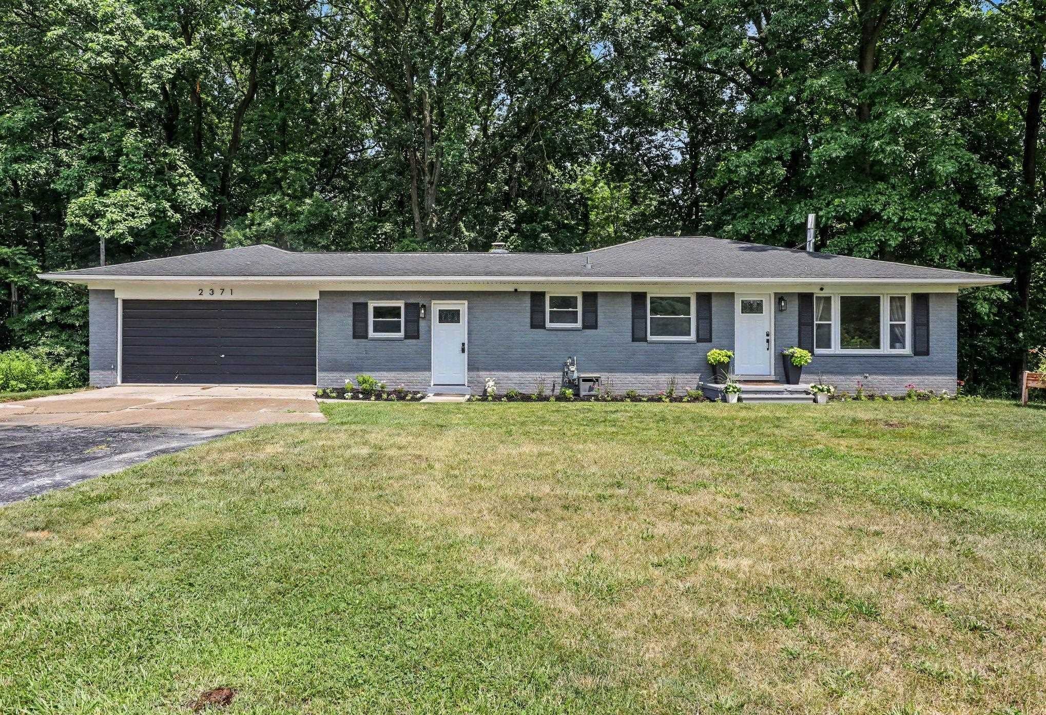 2371 Arlington Road