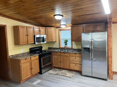 A home in RoscommonTownship_Roscommon