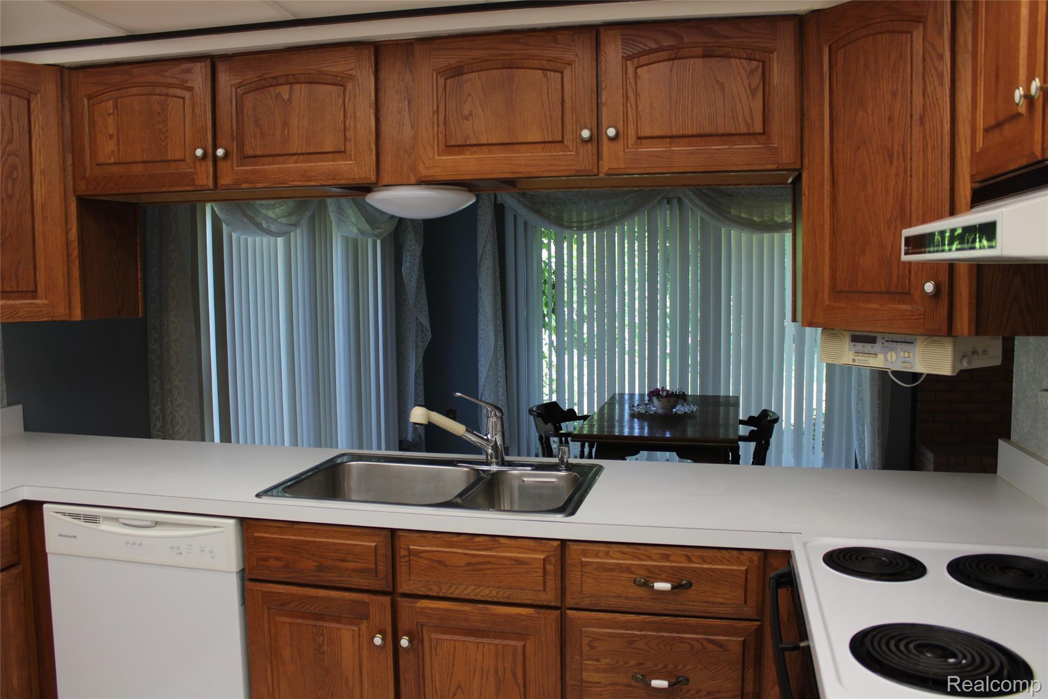 4037 Sandy Creek Drive