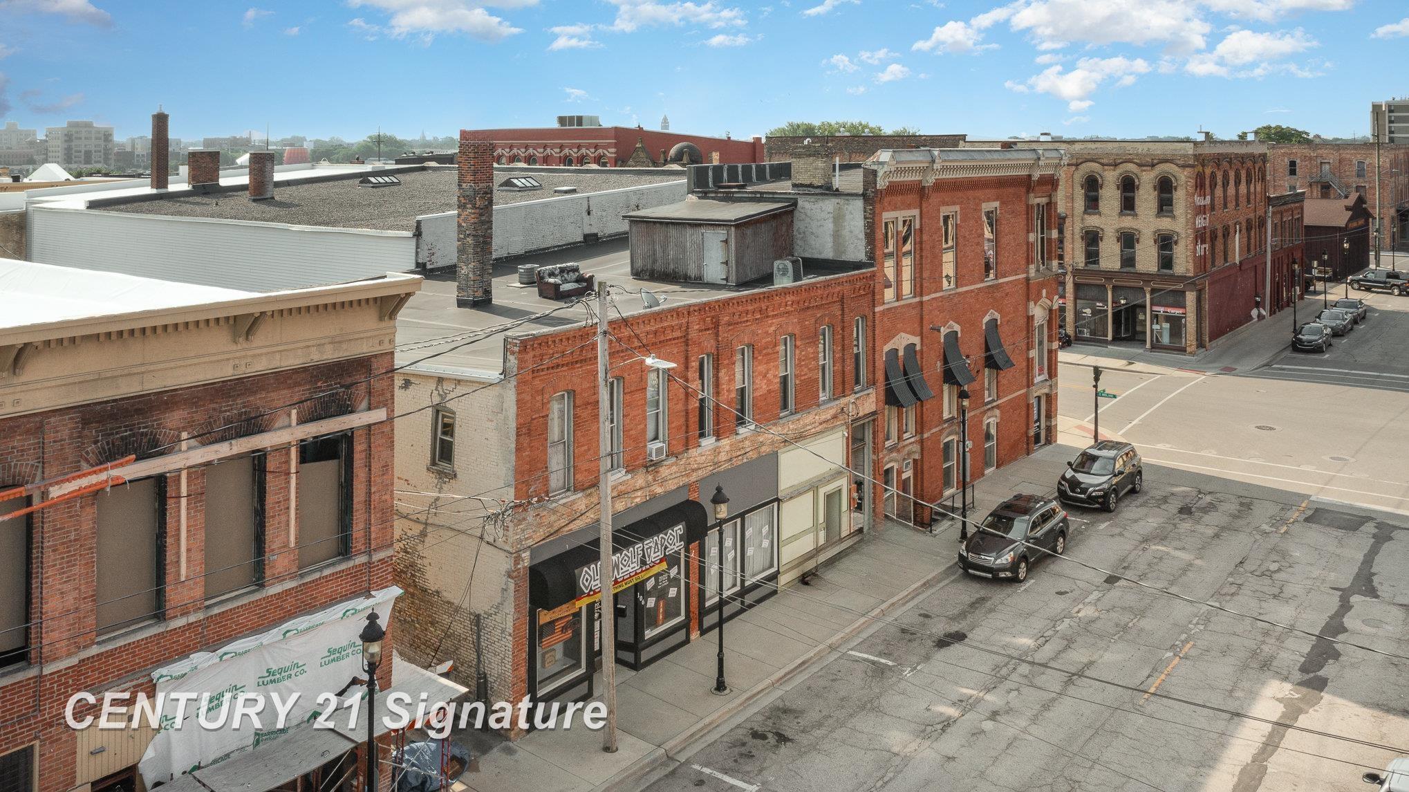 703 E Midland Street