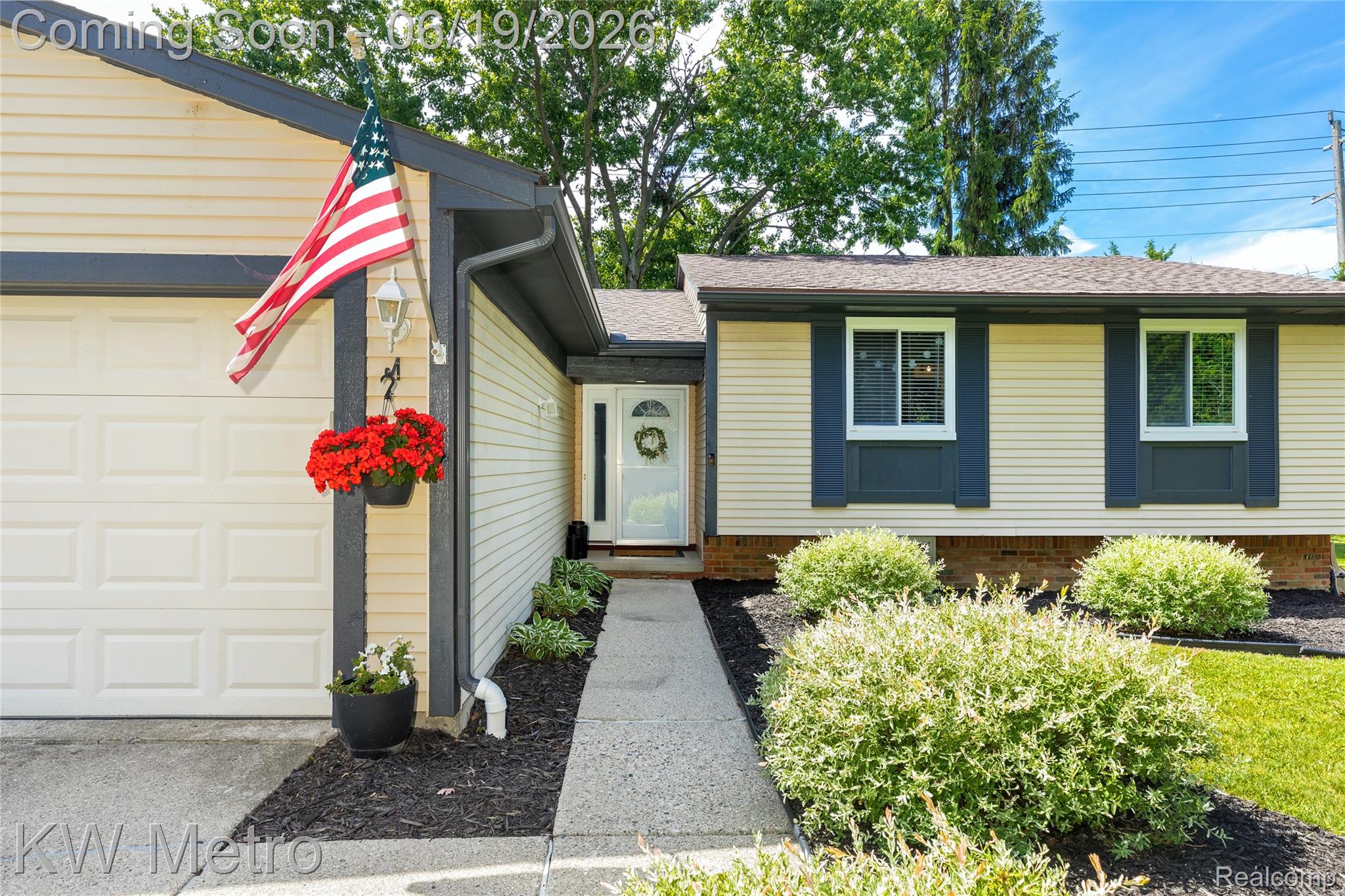 839 Dressler Lane