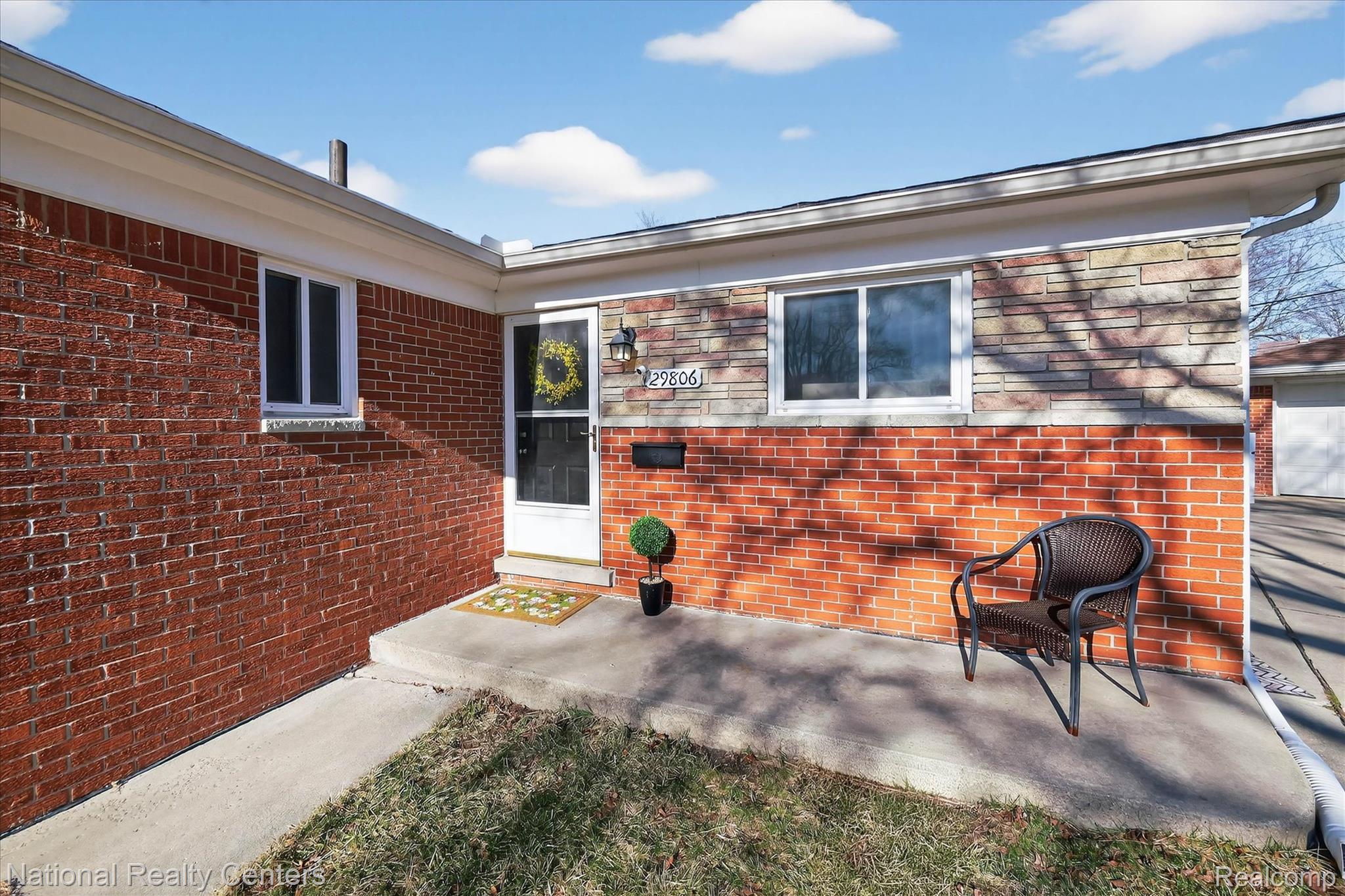 29806 Malvern Street