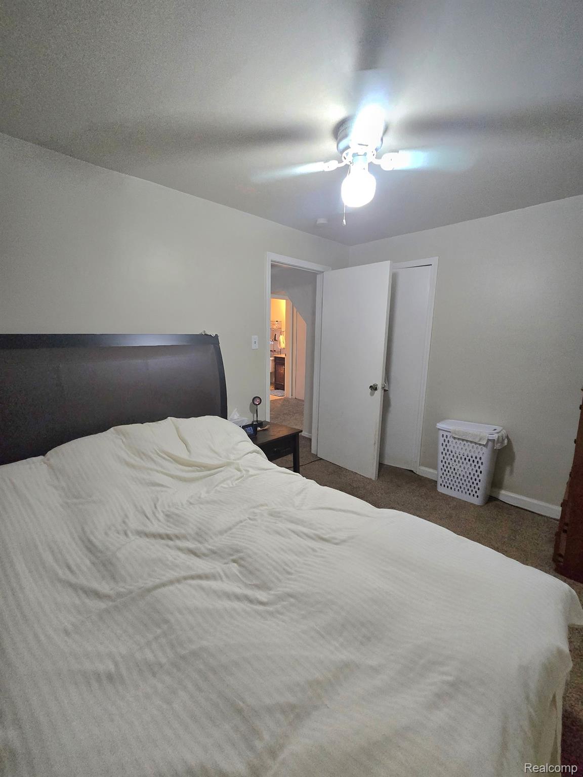 Roseville City, Michigan 48066, United States, 3 Bedrooms Bedrooms, ,1 BathroomBathrooms,Residential,Active,192963