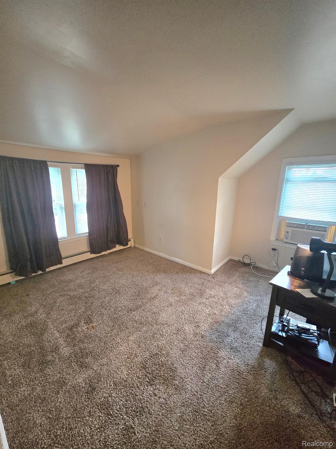 Roseville City, Michigan 48066, United States, 3 Bedrooms Bedrooms, ,1 BathroomBathrooms,Residential,Active,192963