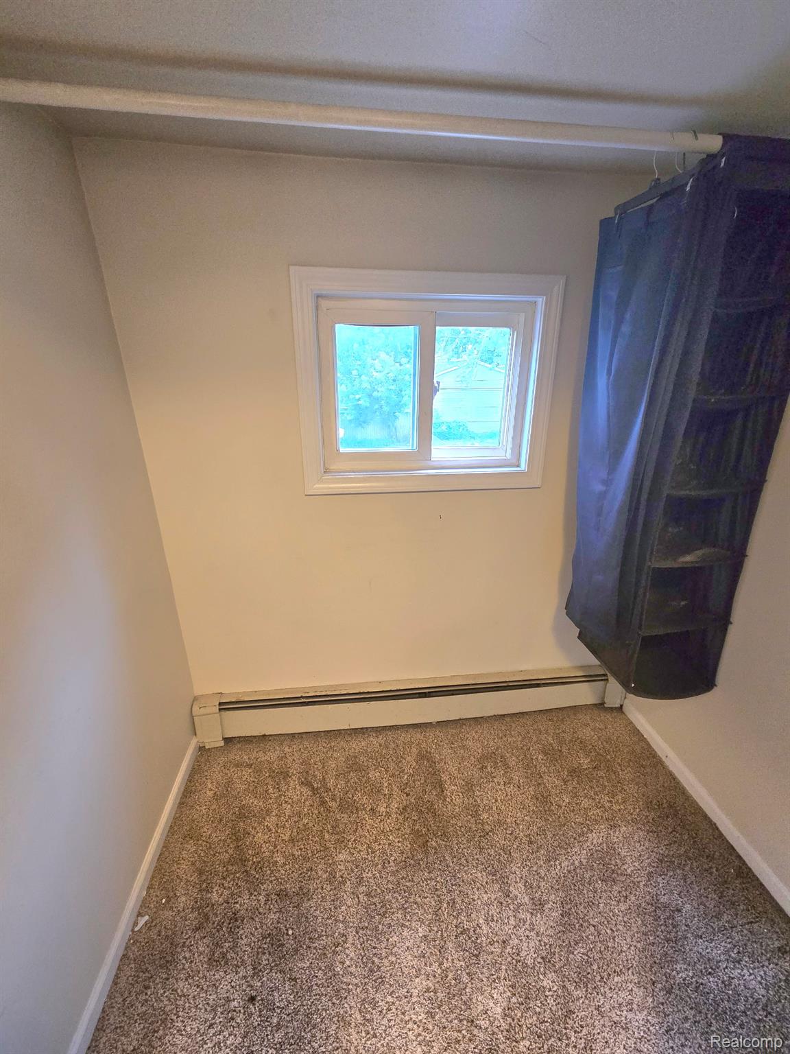 Roseville City, Michigan 48066, United States, 3 Bedrooms Bedrooms, ,1 BathroomBathrooms,Residential,Active,192963