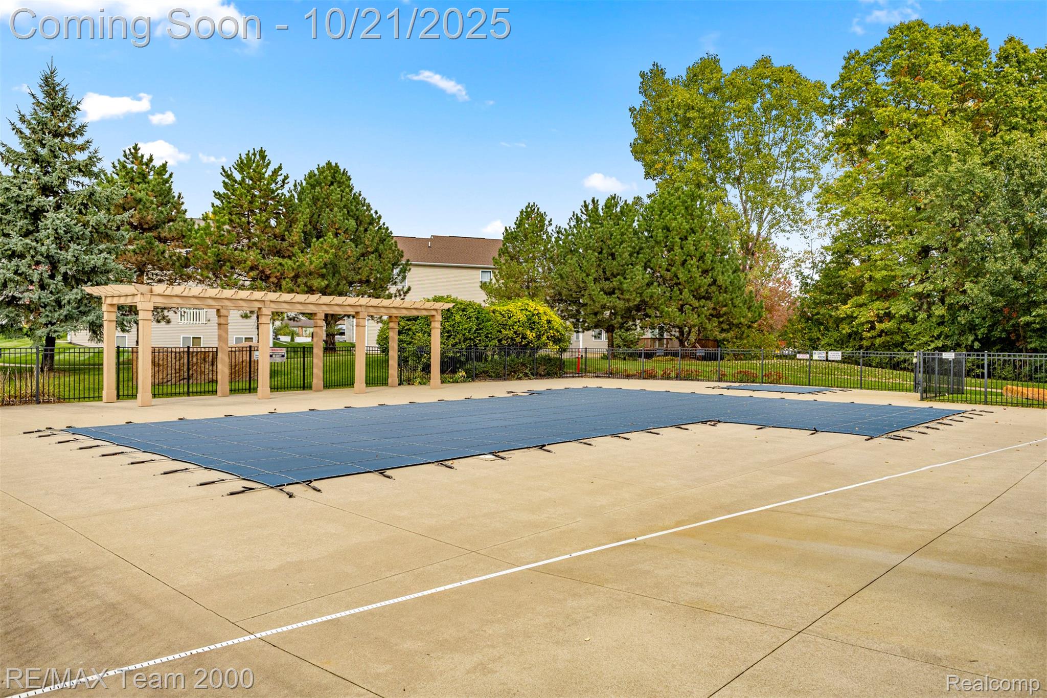 8165 Sequoia Lane