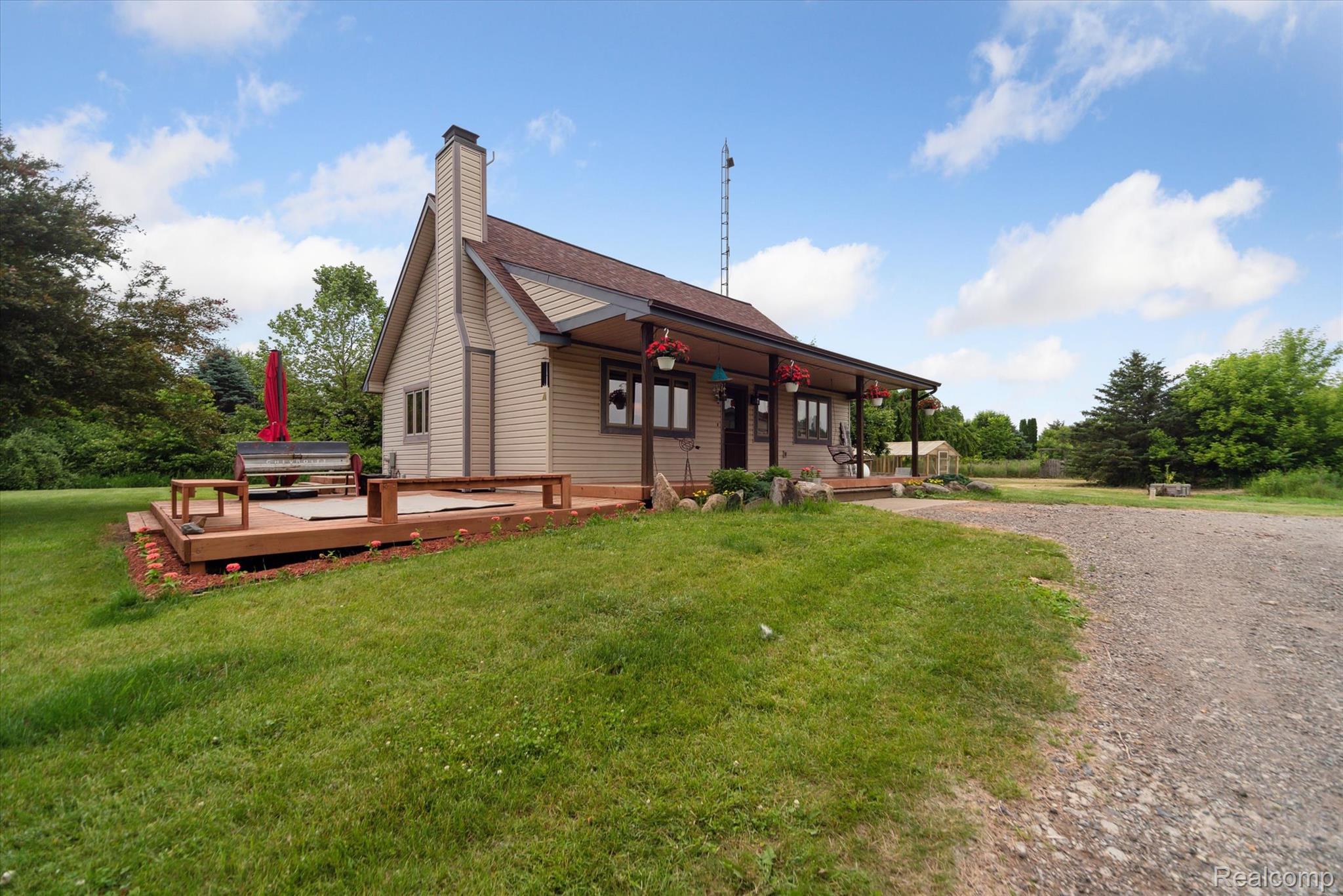9808 Crofoot Road