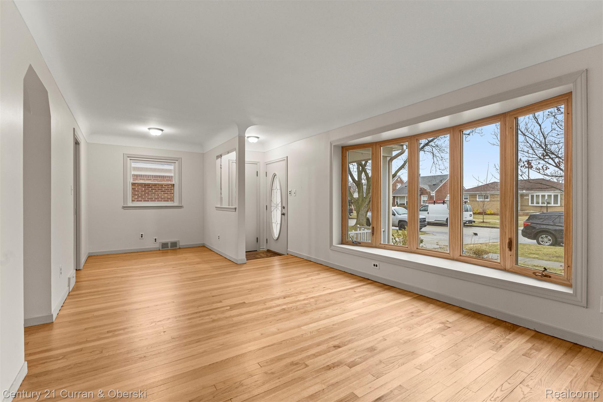 8054 Robinson Avenue