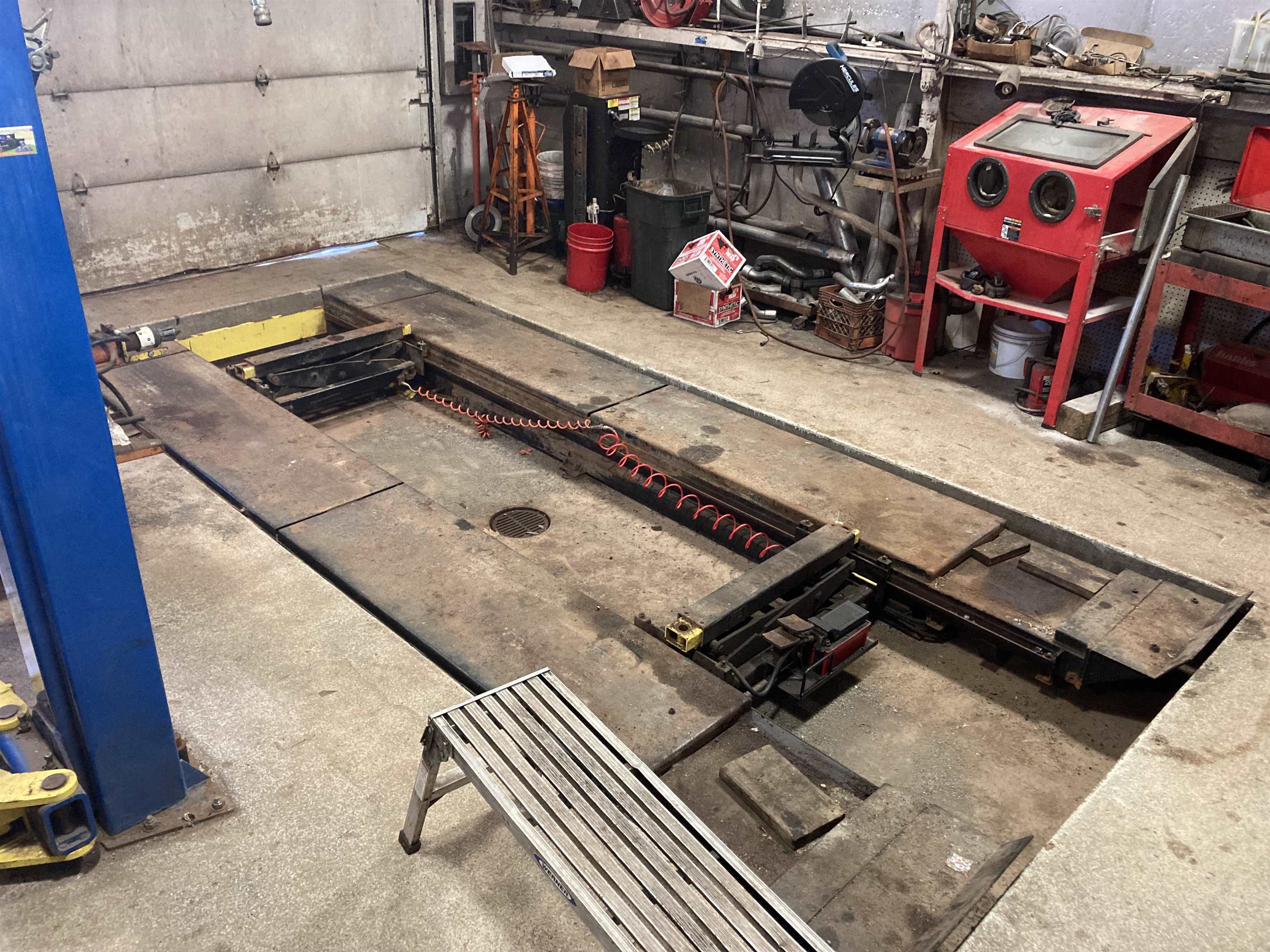 102 E Saint Marys Drive