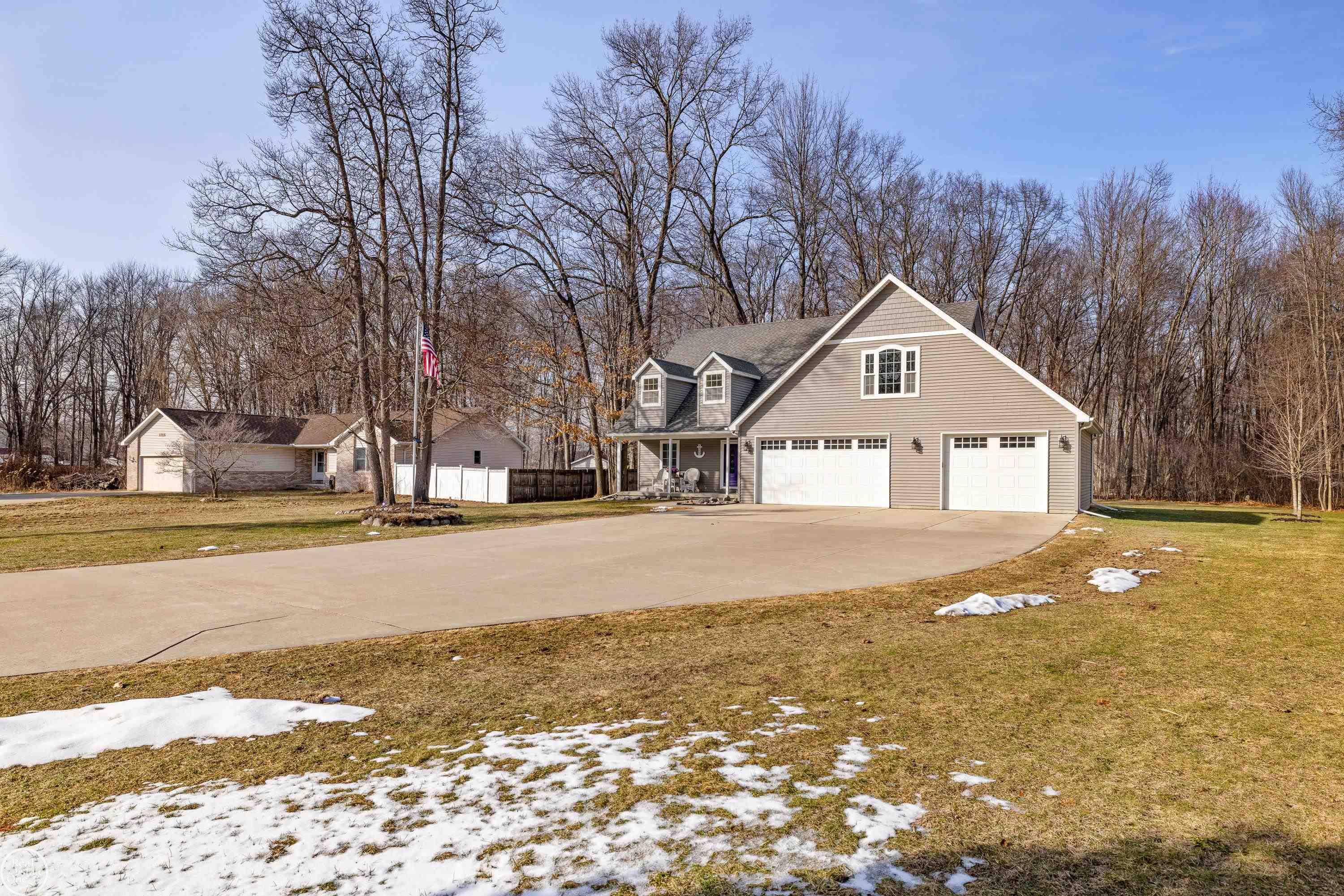 3202 Fruit Road