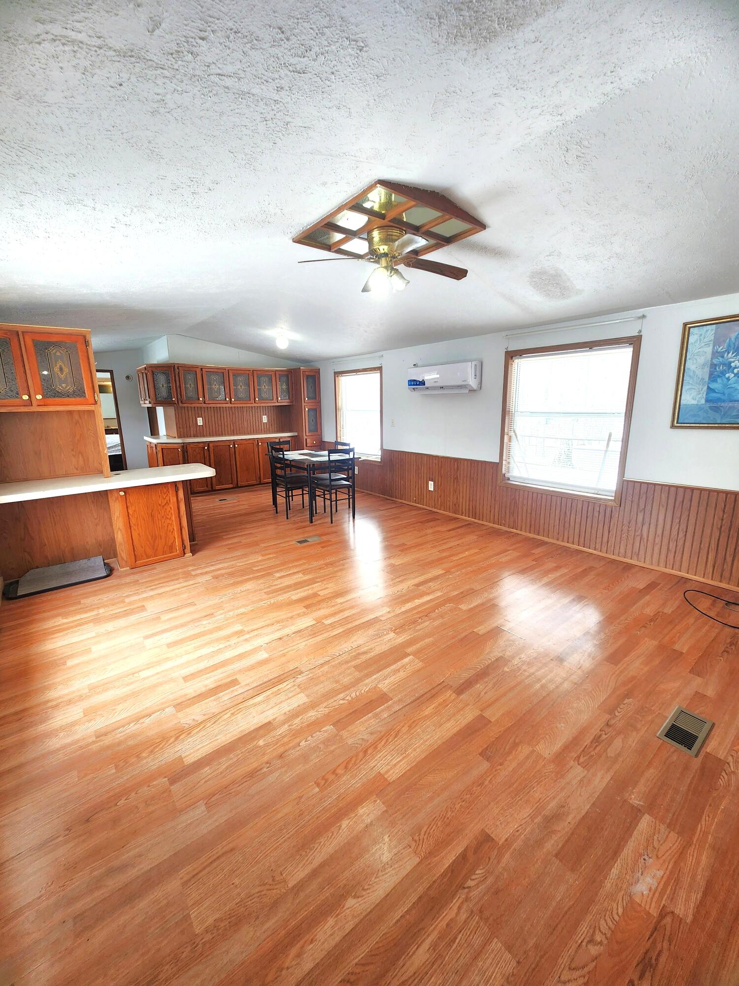 2332 W Houghton Lake Road B