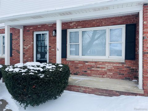 Tiny photo for 5273 Fairway Drive, Bay City City, MI 48706 (MLS # 20261002711)