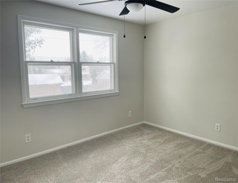 Tiny photo for 5273 Fairway Drive, Bay City City, MI 48706 (MLS # 20261002711)