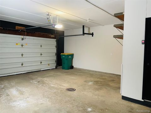 Tiny photo for 5273 Fairway Drive, Bay City City, MI 48706 (MLS # 20261002711)