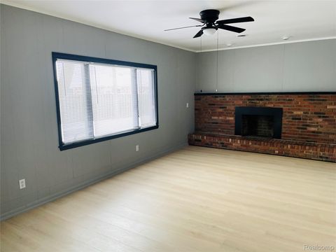 Tiny photo for 5273 Fairway Drive, Bay City City, MI 48706 (MLS # 20261002711)