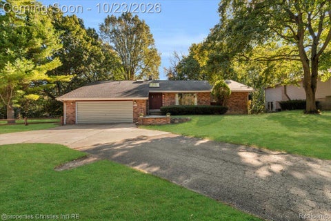 Tiny photo for 2779 W Wattles Road, Troy City, MI 48098 (MLS # 20261085144)