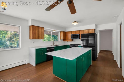 Tiny photo for 2779 W Wattles Road, Troy City, MI 48098 (MLS # 20261085144)