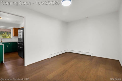 Tiny photo for 2779 W Wattles Road, Troy City, MI 48098 (MLS # 20261085144)