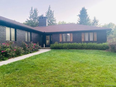 6803 Napoleon Road Leoni Township MI 49201