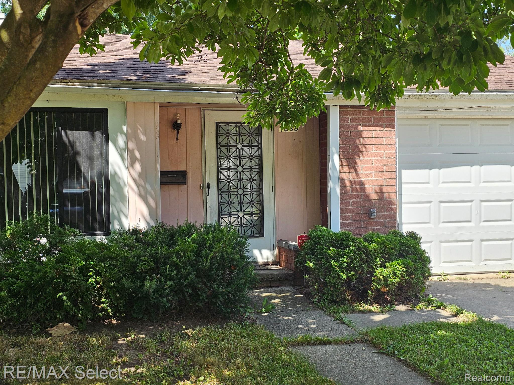 1838 Tebo Street NE Tebo Street