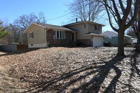 Tiny photo for 544 Terry Street, Muskegon Charter Township, MI 49442 (MLS # 71026009562)