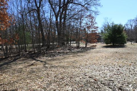 Tiny photo for 544 Terry Street, Muskegon Charter Township, MI 49442 (MLS # 71026009562)