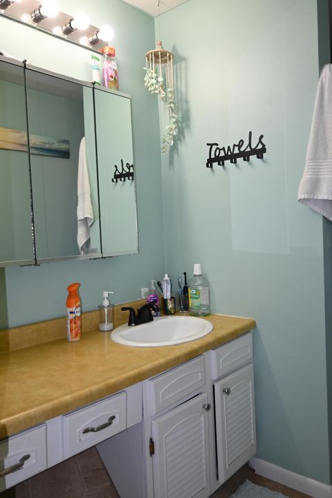 Tiny photo for 544 Terry Street, Muskegon Charter Township, MI 49442 (MLS # 71026009562)