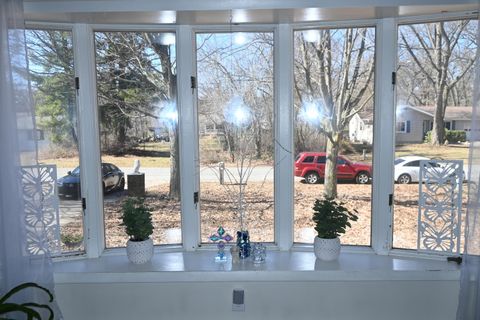 Tiny photo for 544 Terry Street, Muskegon Charter Township, MI 49442 (MLS # 71026009562)