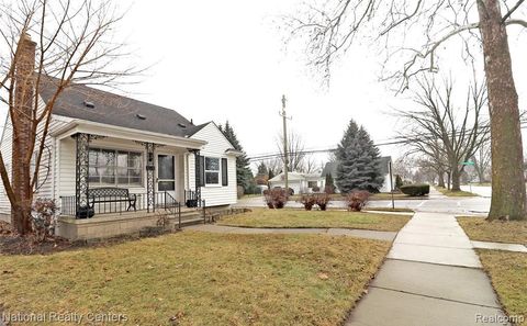 1845 Geneva Street Dearborn City MI 48124